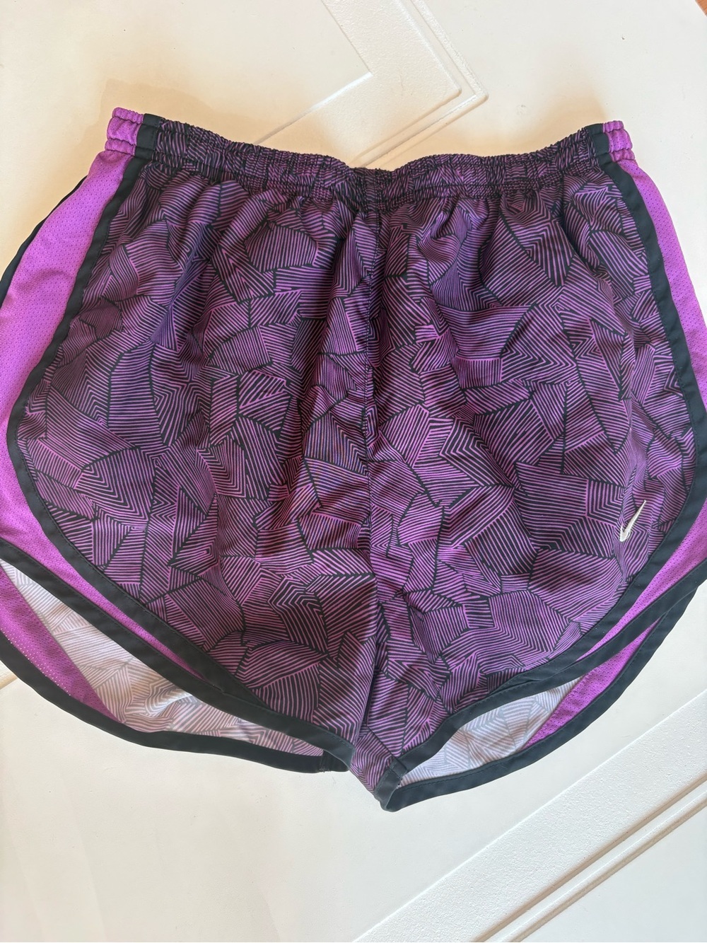 Nike Women’s Running Shorts Purple/Black Size Small